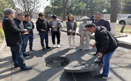 绵阳市主管部门对开云电子注册的智慧井盖项目实用性进行调研